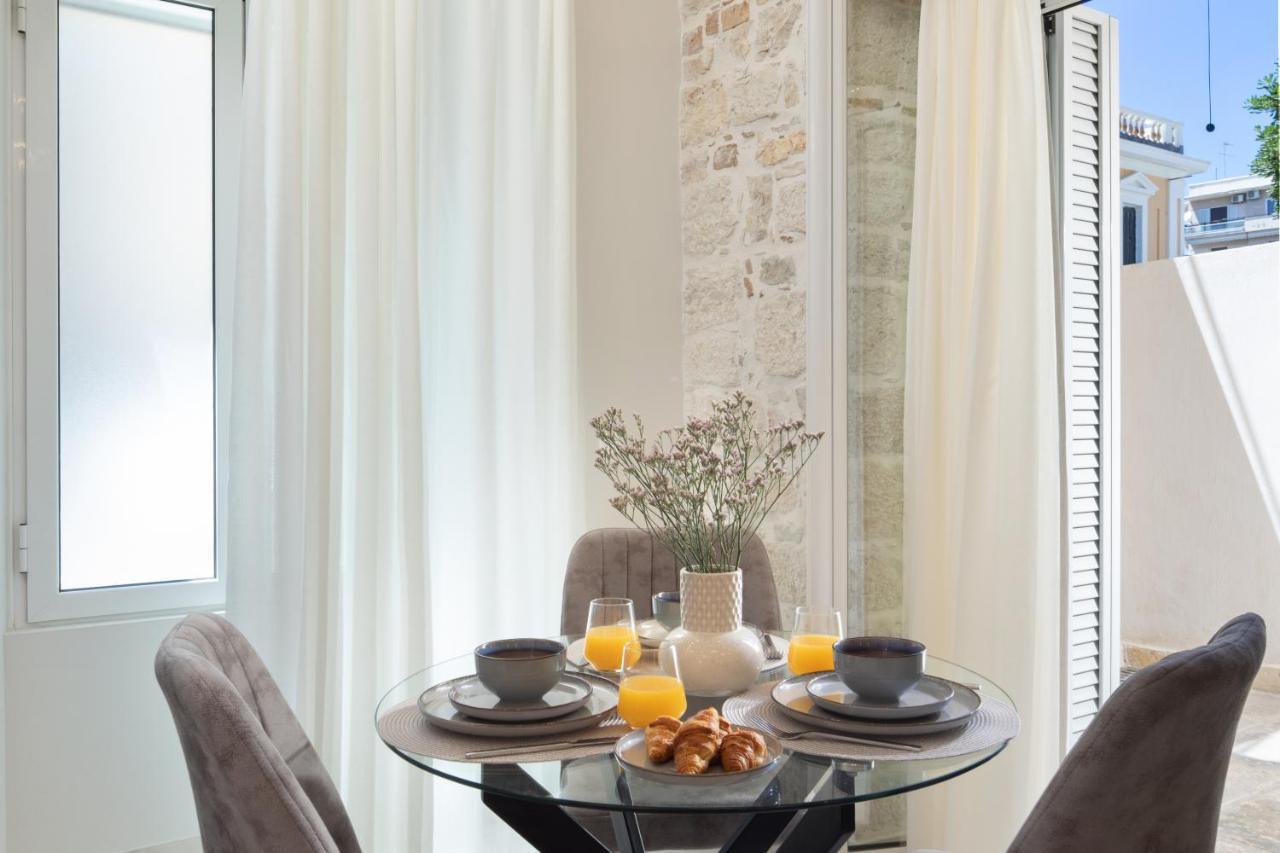 Modern-Vintage Old Town Suites Corfu  Екстер'єр фото