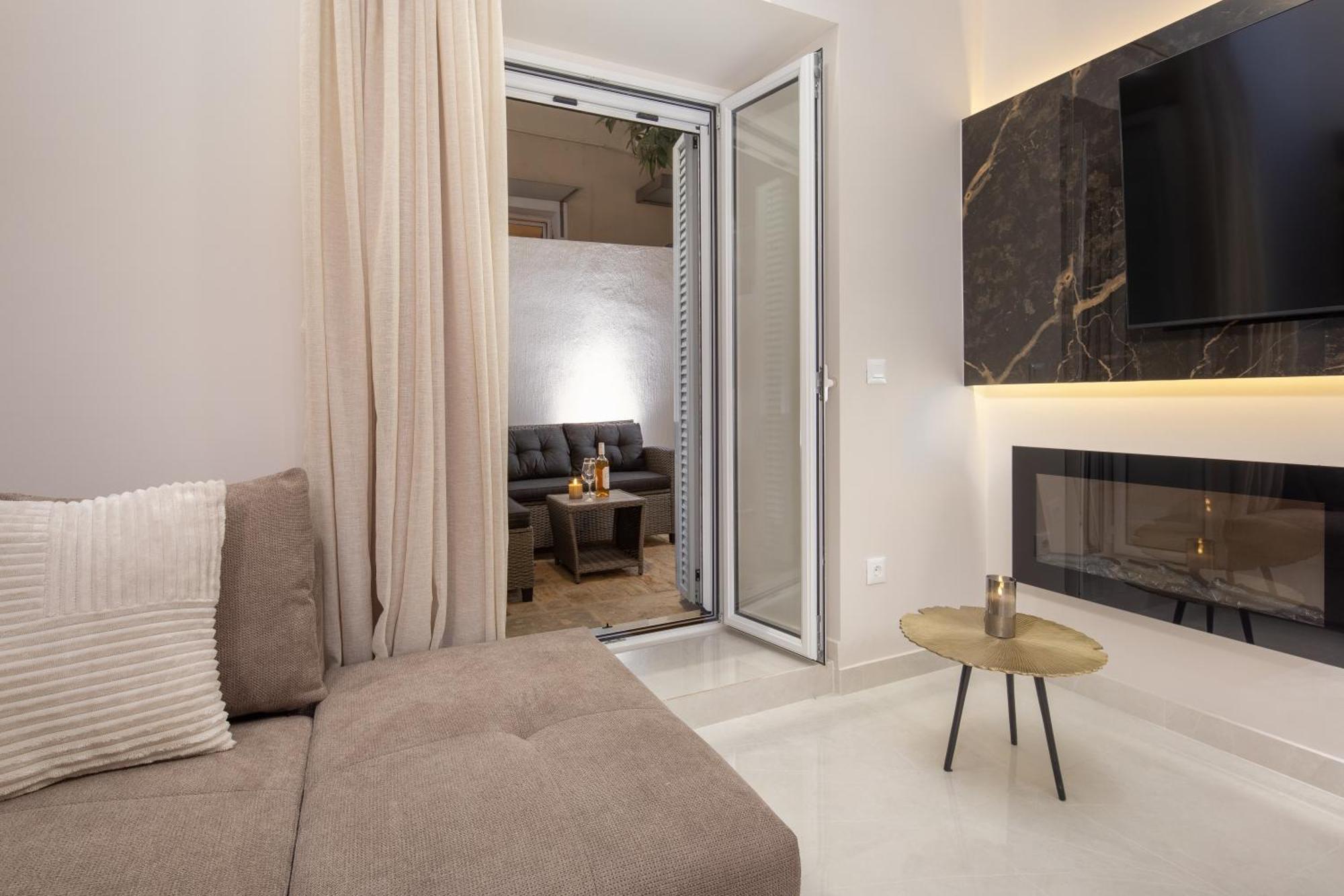 Modern-Vintage Old Town Suites Corfu  Екстер'єр фото
